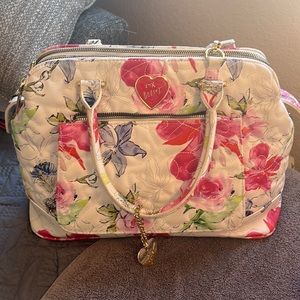 White floral Betsey Johnson Bag